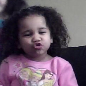 Meet your Posher, Dearyana